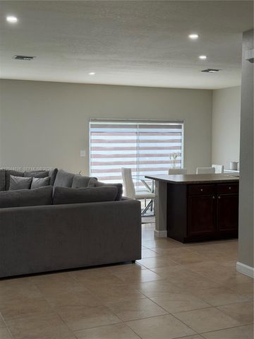 278 SE 31st Terrace, Homestead, FL 33033