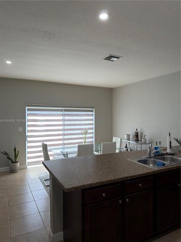278 SE 31st Terrace, Homestead, FL 33033