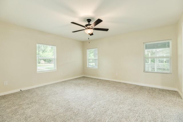 207 Stockman Street, Sweeny, TX 77480