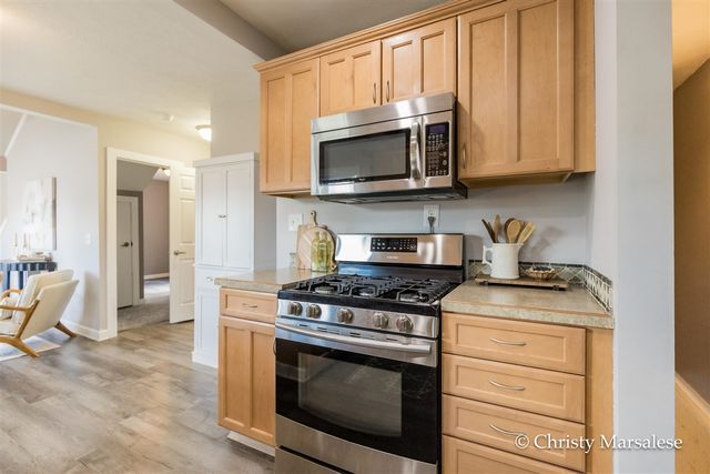 120 34th Street, Wyoming, MI 49548