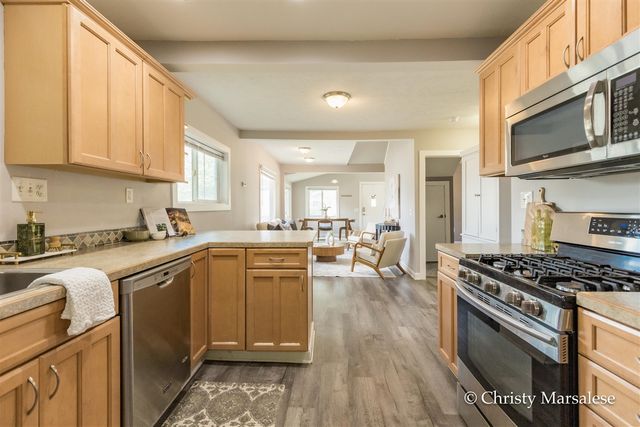 120 34th Street, Wyoming, MI 49548