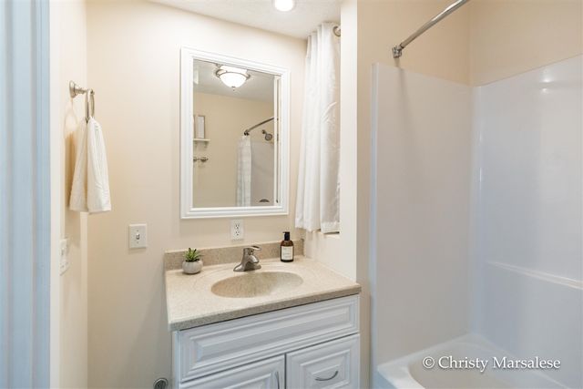 120 34th Street, Wyoming, MI 49548