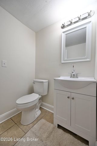 110 Crutz Ln, Elizabethtown, KY 42701