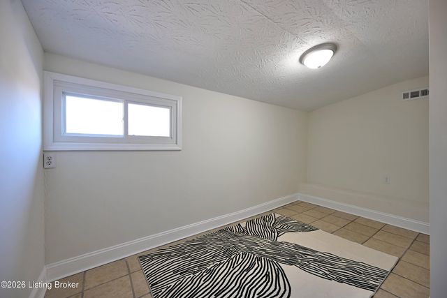 110 Crutz Ln, Elizabethtown, KY 42701