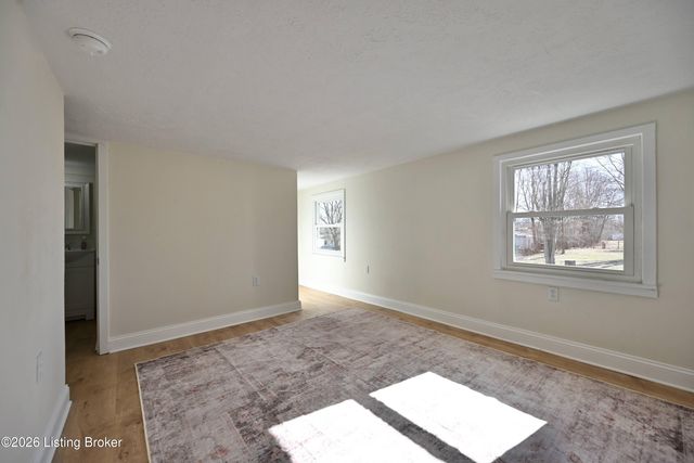 110 Crutz Ln, Elizabethtown, KY 42701