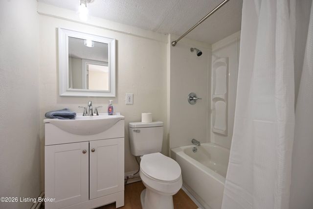 110 Crutz Ln, Elizabethtown, KY 42701