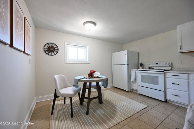 110 Crutz Ln, Elizabethtown, KY 42701