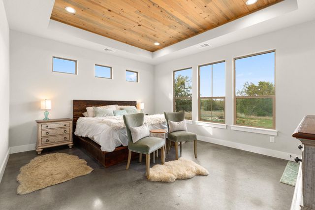 3830 Outback TRL, Spicewood, TX 78669