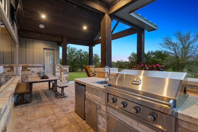 3830 Outback TRL, Spicewood, TX 78669