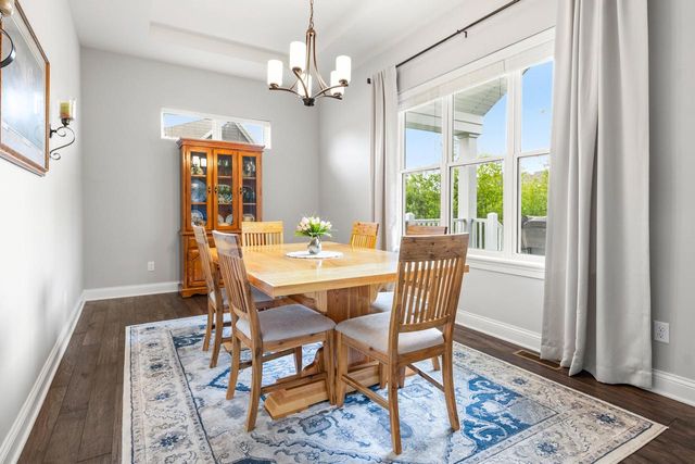 N119W5754 James CIRCLE, Cedarburg, WI 53012