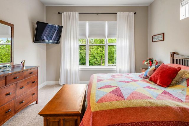 N119W5754 James CIRCLE, Cedarburg, WI 53012
