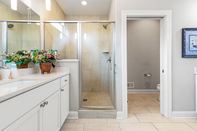 N119W5754 James CIRCLE, Cedarburg, WI 53012