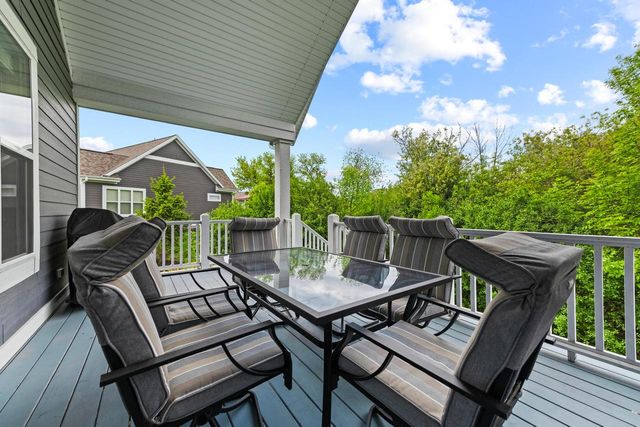 N119W5754 James CIRCLE, Cedarburg, WI 53012