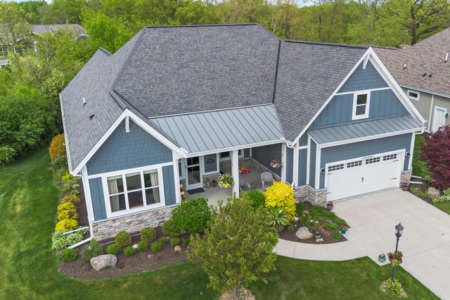 N119W5754 James CIRCLE, Cedarburg, WI 53012