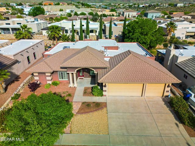 1472 PIONEER RIDGE Drive, El Paso, TX 79912