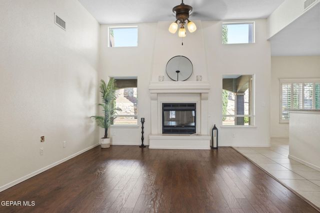 1472 PIONEER RIDGE Drive, El Paso, TX 79912