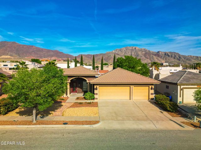 1472 PIONEER RIDGE Drive, El Paso, TX 79912