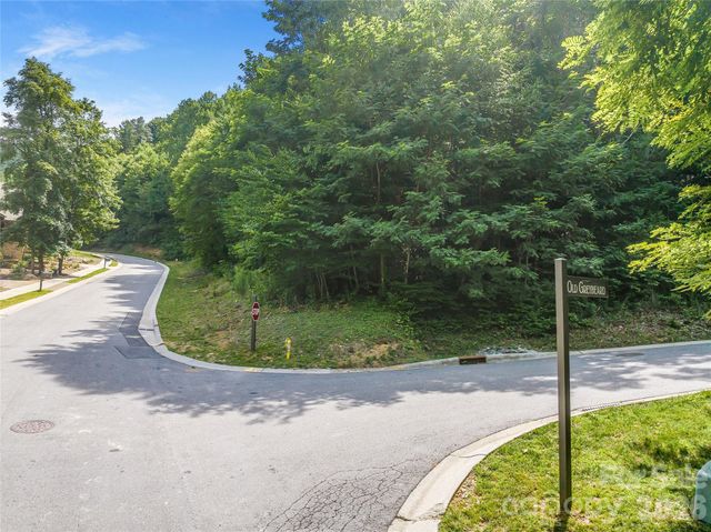 53 Old Lafayette Lane, Black Mountain, NC 28711