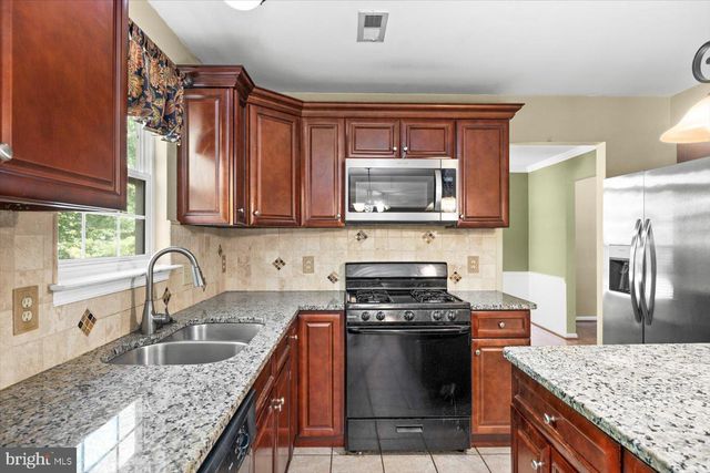 15 STONERIDGE CT, Stafford, VA 22554