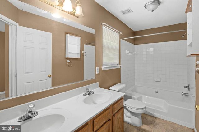 15 STONERIDGE CT, Stafford, VA 22554