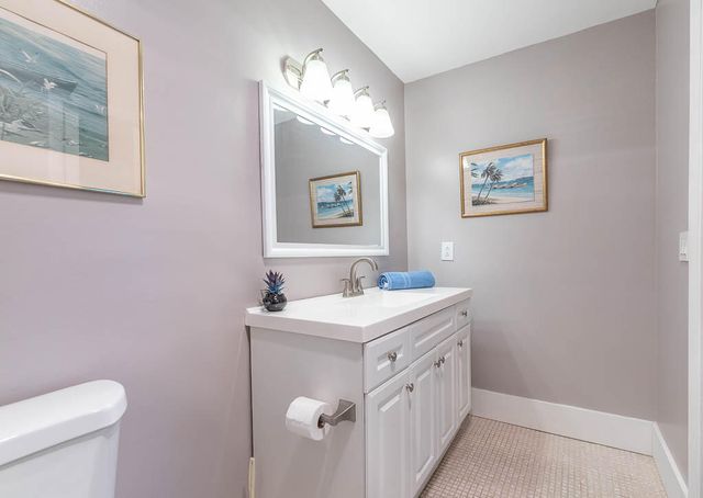 5061 Lakefront Boulevard B, Delray Beach, FL 33484