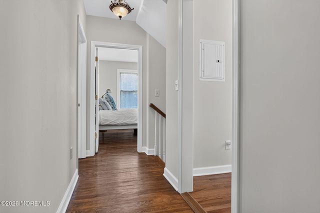 25 Holly Street, Rumson, NJ 07760