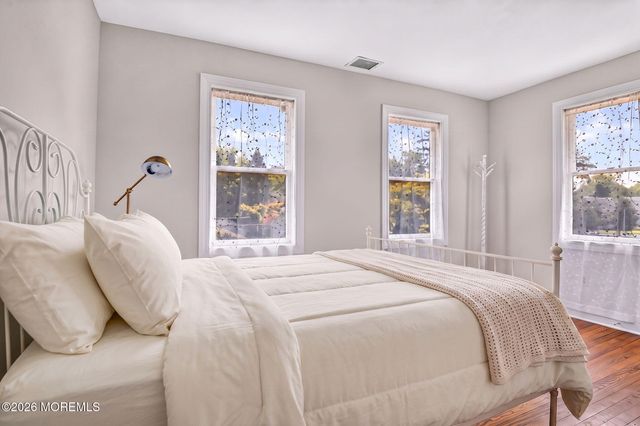 25 Holly Street, Rumson, NJ 07760