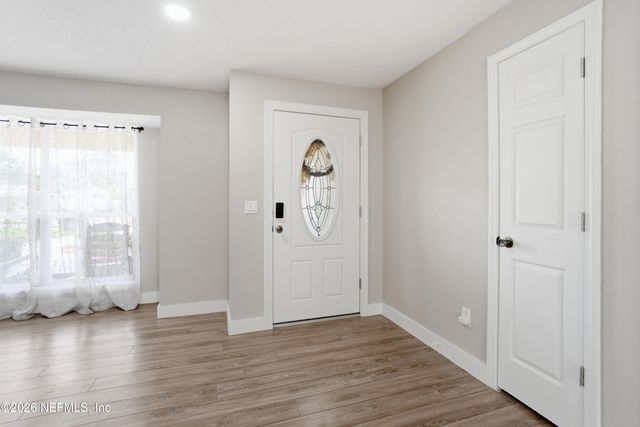 8918 DULUTH Court, Jacksonville, FL 32216