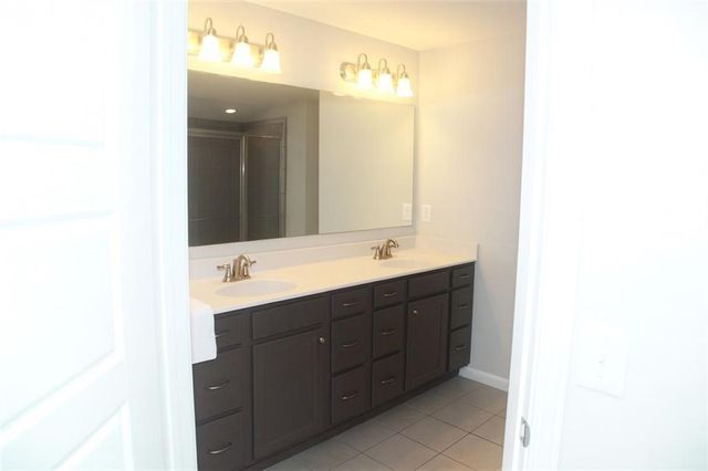 824 COMMERCE Trail, Canton, GA 30114