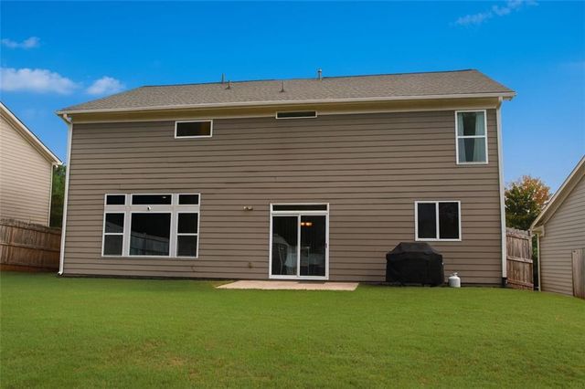 824 COMMERCE Trail, Canton, GA 30114