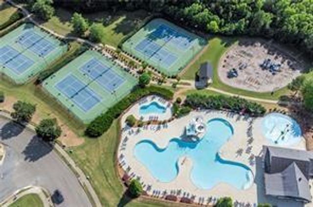 824 COMMERCE Trail, Canton, GA 30114