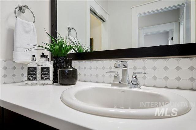 5125 W May Jay Dr Cypress, Eagle, ID 83616