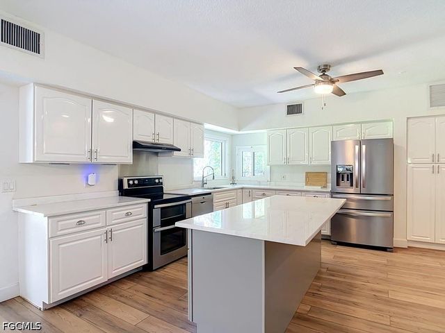 1409 Lavilla RD, Punta Gorda, FL 33950