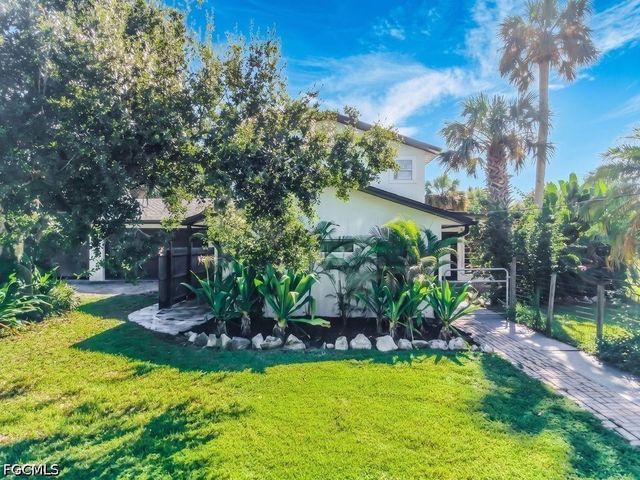 1409 Lavilla RD, Punta Gorda, FL 33950