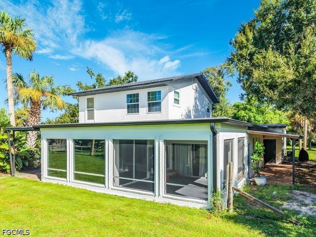 1409 Lavilla RD, Punta Gorda, FL 33950
