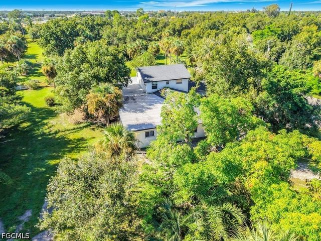 1409 Lavilla RD, Punta Gorda, FL 33950