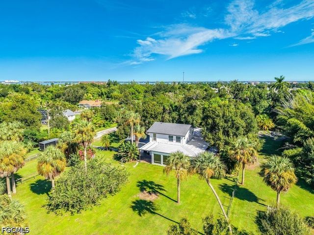 1409 Lavilla RD, Punta Gorda, FL 33950