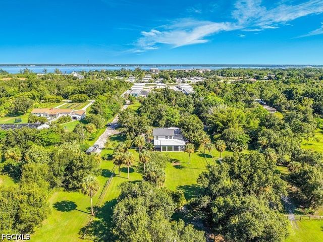 1409 Lavilla RD, Punta Gorda, FL 33950