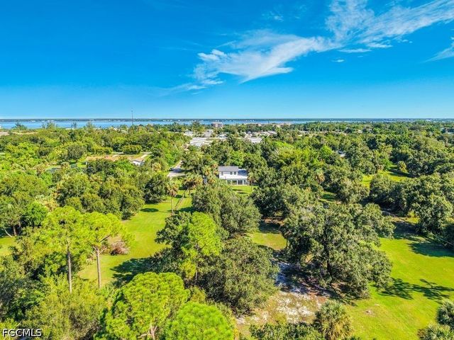 1409 Lavilla RD, Punta Gorda, FL 33950