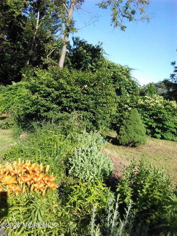 155 Luppatatong Avenue, Keyport, NJ 07735