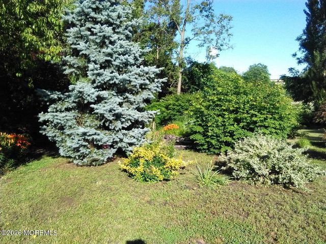 155 Luppatatong Avenue, Keyport, NJ 07735