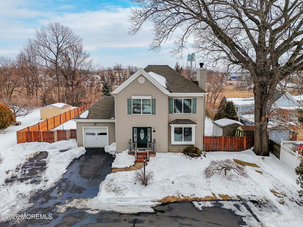 155 Luppatatong Avenue, Keyport, NJ 07735