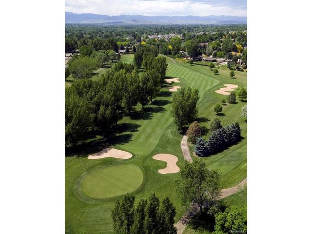 176 High Point Dr, Longmont, CO 80504