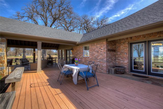 1079 Country Club Road, Sulphur Springs, TX 75482