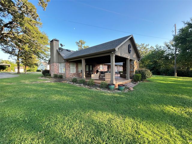 1079 Country Club Road, Sulphur Springs, TX 75482