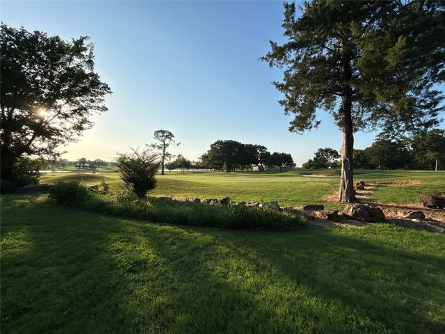 1079 Country Club Road, Sulphur Springs, TX 75482