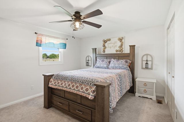 1015 Pettibone Street, Crown Point, IN 46307