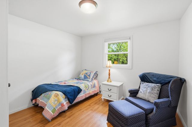 1015 Pettibone Street, Crown Point, IN 46307