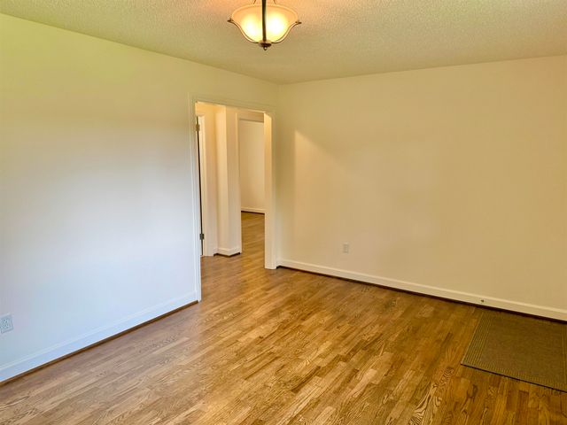 124 W 9th Street, Gaffney, SC 29340