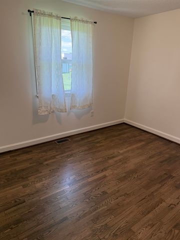124 W 9th Street, Gaffney, SC 29340